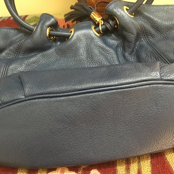 Authentic Michael Kors LG Ring Tote Navy Blue - Picture 7 of 16